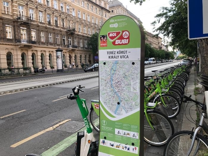 布達佩斯公共腳踏車租借站點