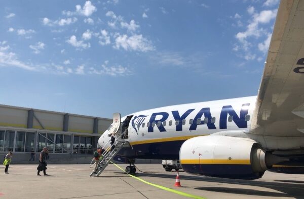 布達佩斯機場前往科孚島的廉航Ryanair